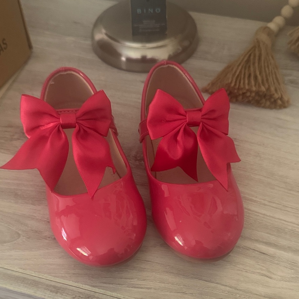 Elegant Red Kids Shoes with Bow